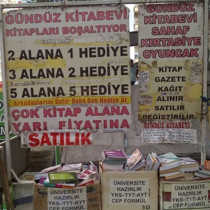 GKitabevi1's tweet photo. @akkadinyenimah @aysekesir @GulerYuksekdag @BozdagHatice @hatice_cakmak_ @hakanhanozcan @a_kadiraydogan @Zehra_Ozkya @AKKADINGM @AkpartiAnkara @akyenimahalle06 @akgenclikymhlle Gündüz kitabevi Sizinle gurur duyuyor https://t.co/QVBHQ1lusY