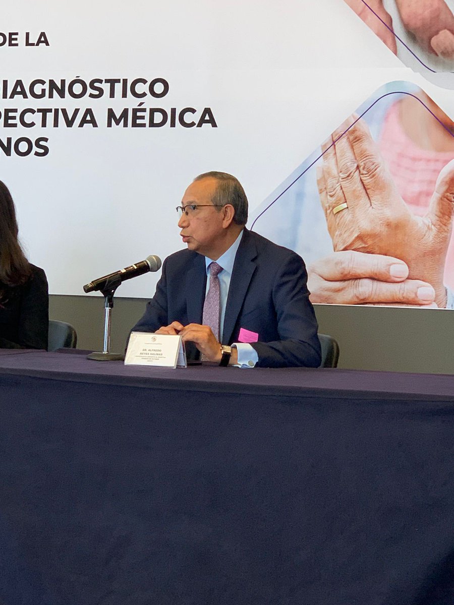 usadac's tweet photo. #ArtritisReumatoide El Dr. Alfredo Reyes Salinas Especialista del @ISSSTE_mx dice que se debe “Llevar el mejor control del #padecimiento, evitando el daño estructural e incorporar a los #pacientes a la #vida” https://t.co/HJbuG1jwfQ