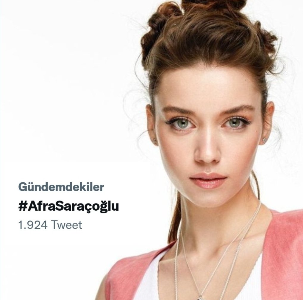 afraofc's tweet photo. Afra Saraçoğlu twitter gündemin de 1.9K tweet ile tt listesinde yerini aldı✨
#AfraSaraçoğlu @afrasaracogIu https://t.co/bwBeoHIWO2