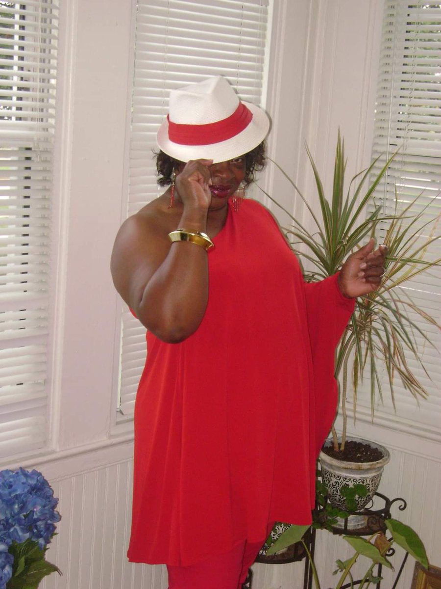 Queen_Delphine's tweet photo. Queen Delphine is tipping her hat to all that will be out at Beech Grove Moose Lodge October 15th 7pm-10pm https://t.co/F3G97mjllL