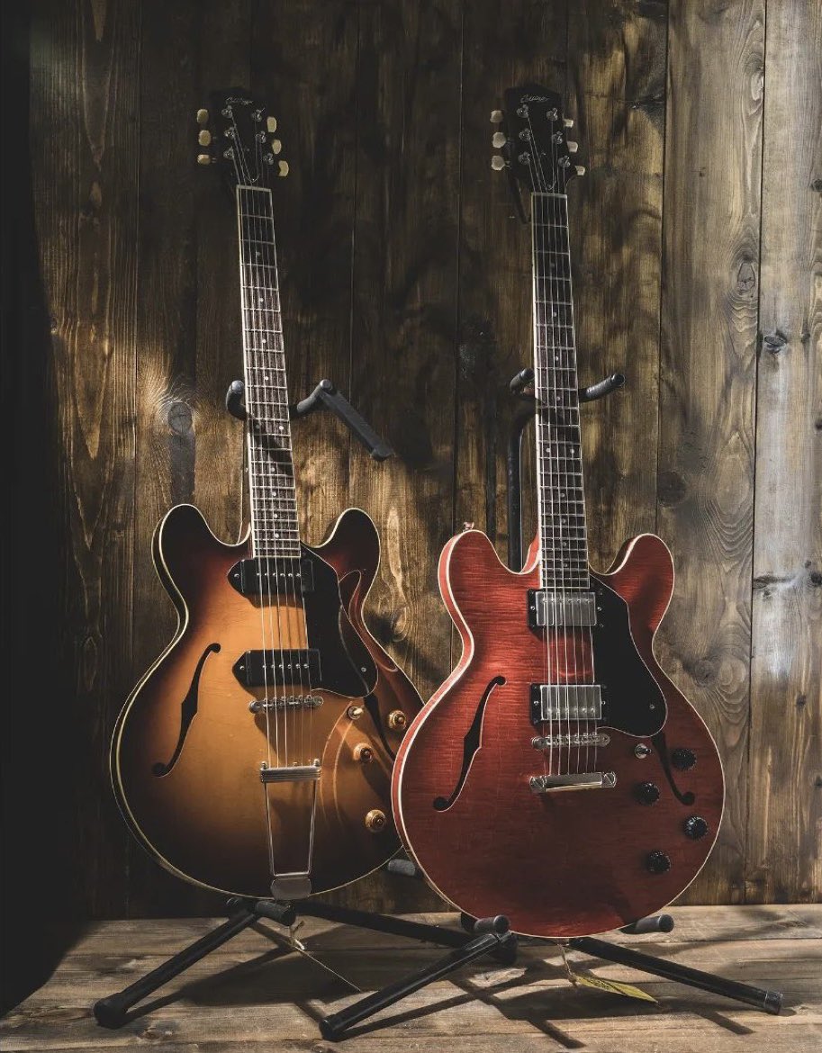 Nice shot of this Tobacco Sunburst I-30 LC and Faded Cherry I-35 LC from Rufus Guitar Shop! Repost from @rufusguitarshop • Stunning guitars! Pre-owned Collings I30LC Aged New Collings I-35LC Faded Cherry Both at the Alma Street shop RUFUSGUITARSHOP.COM #collingsguitars