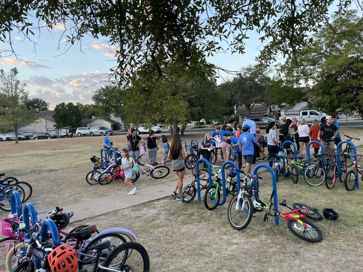 Jaime Pierce (@coachpiercepe) on Twitter photo #NationalWalkToSchoolDay was a big hit!! Students had a blast walking and rolling to school and loved the swag provided by <a href="/SafeRoutesNow/">Safe Routes Partnership</a>. Thank you <a href="/SWE_PTA/">Spicewood PTA</a> for helping coordinate this fun event with me!! #NationalWalkToSchoolDay was a big hit!! Students had a blast walking and rolling to school and loved the swag provided by <a href="/SafeRoutesNow/">Safe Routes Partnership</a>. Thank you <a href="/SWE_PTA/">Spicewood PTA</a> for helping coordinate this fun event with me!!