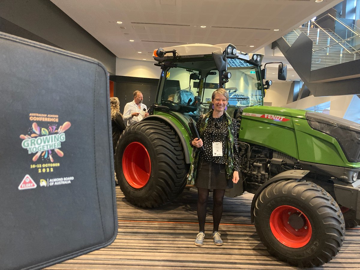 Hoverfly Motion Vision (@hoverflylab) on Twitter photo First conference I've been to where there was a tractor in the lobby! <a href="/YuriOgawa13/">Yuri Ogawa</a> and @puh23 had an amaxing time and learnt a lot from <a href="/AusAlmonds/">Almond Board of Australia 🌸🚜🥗</a> and <a href="/WheenBee/">Wheen Bee Foundation</a> First conference I've been to where there was a tractor in the lobby! <a href="/YuriOgawa13/">Yuri Ogawa</a> and @puh23 had an amaxing time and learnt a lot from <a href="/AusAlmonds/">Almond Board of Australia 🌸🚜🥗</a> and <a href="/WheenBee/">Wheen Bee Foundation</a>