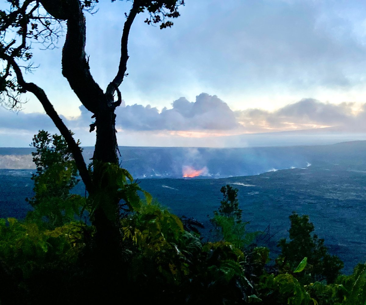 HIPacParks's tweet photo. Many folks don't know that #Hawaii Island (a.k.a. The Big Island) is home to four national park sites:
#HVNP #PUHE #KAHO #PUHO https://t.co/gmTeztBb5l
