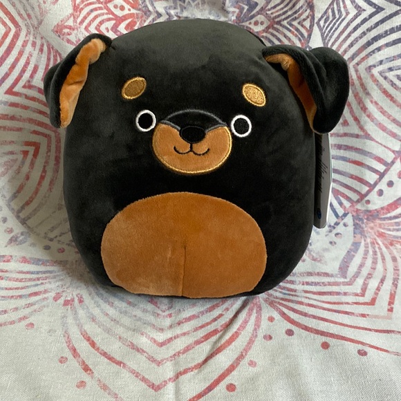 myface1968's tweet photo. So good I had to share! Check out all the items I'm loving on @Poshmarkapp #poshmark #fashion #style #shopmycloset #kellytoy: https://t.co/VMh2mDxKBz https://t.co/834j71VBJ3