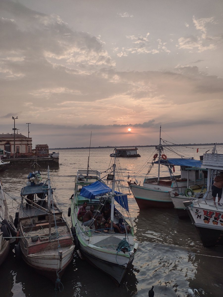 netoazevedo's tweet photo. Pôr do Sol no #Veropa https://t.co/xnHDRBBihO