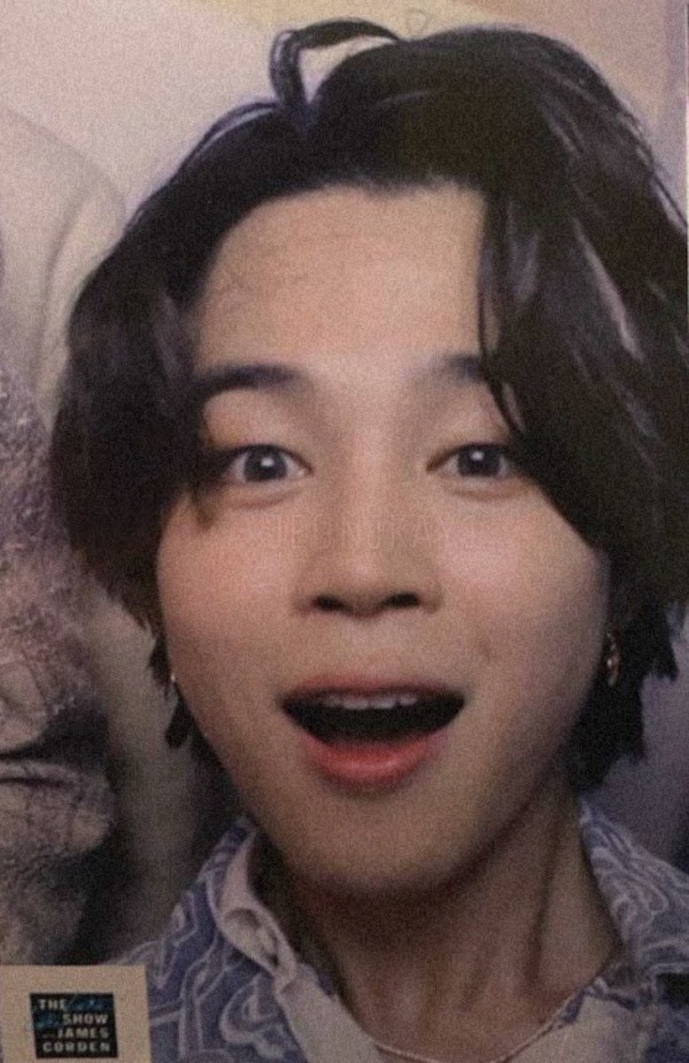 MonikyRayssa's tweet photo. #HappyJiminDay 
#HappyBirthdayJimin 
#JIMINDAY 
Hoje é o dia do meu amor, o homem que espalha amor por onde passa, te desejo saúde e felicidade sempre, eu gostaria que existisse uma palavra maior que amor, mas como não existe, eu te amo demais, feliz aniversário Jiminie🥳💜 https://t.co/shST7vdC3M