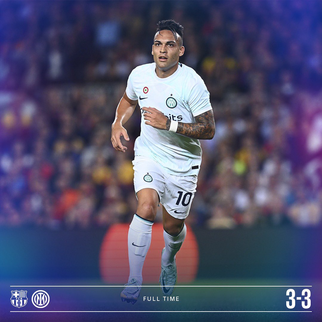 Inter's tweet image. Un’Inter da applausi al Camp Nou 👏👏👏

#ForzaInter #BarçaInter #UCL #BarcelonaInter