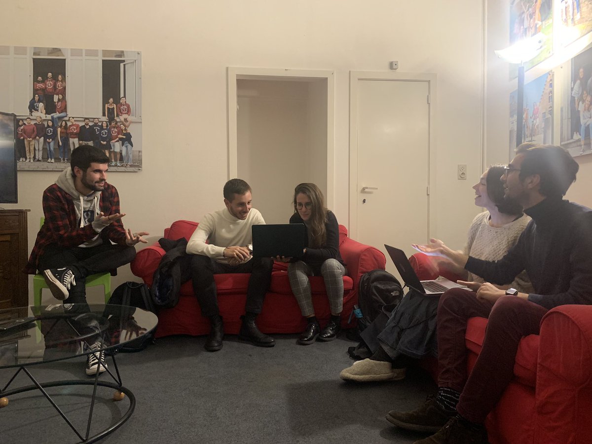 The @BSIFE_coe is up and running! Today we held the first internal meeting with the rapporteurs of the think tank. We will introduce them to you very soon!

#FutureOfEurope