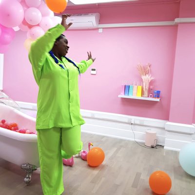 lisa_praize's tweet photo. #NewVideo #ImSoHappy https://t.co/1odGO3SlM4