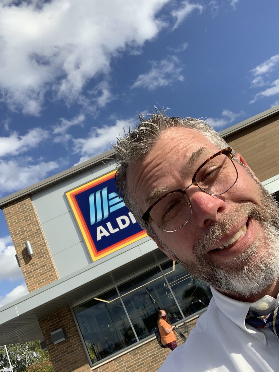 Gotcha cans? #bettermefordressdown, #cgrpride,#foodrive, #bettercomethroughLHS