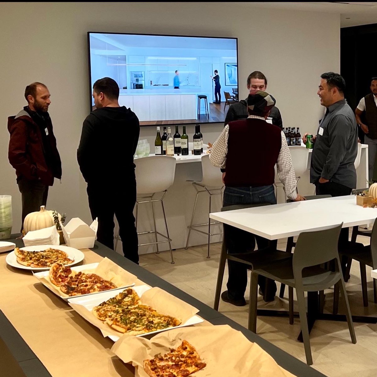 AIASF's tweet photo. Thank you to everyone who joined us last Thursday Night for the BAYA In-Person Firm Tour: SOM Studio ‘Design Crawl’ with @SOM_Design
#aiasf #architects #BAYA #BAYAcommittee #BAYAHappyHour #cocktailparty #designcrawl #somstudio #somarchitects https://t.co/M00qbmpDis