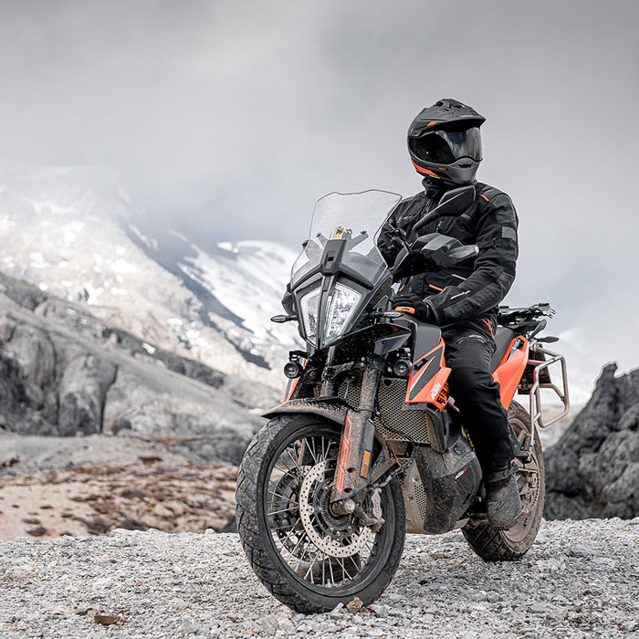 EndurocuCom's tweet photo. KTM 890 Adventure #ktm #ktmmotorcycles #ktmmotorcycleclub #ktmoffroad #ktmturkiye #ktmmotorturkiye #ktmclub https://t.co/ILAaVLt9Sp