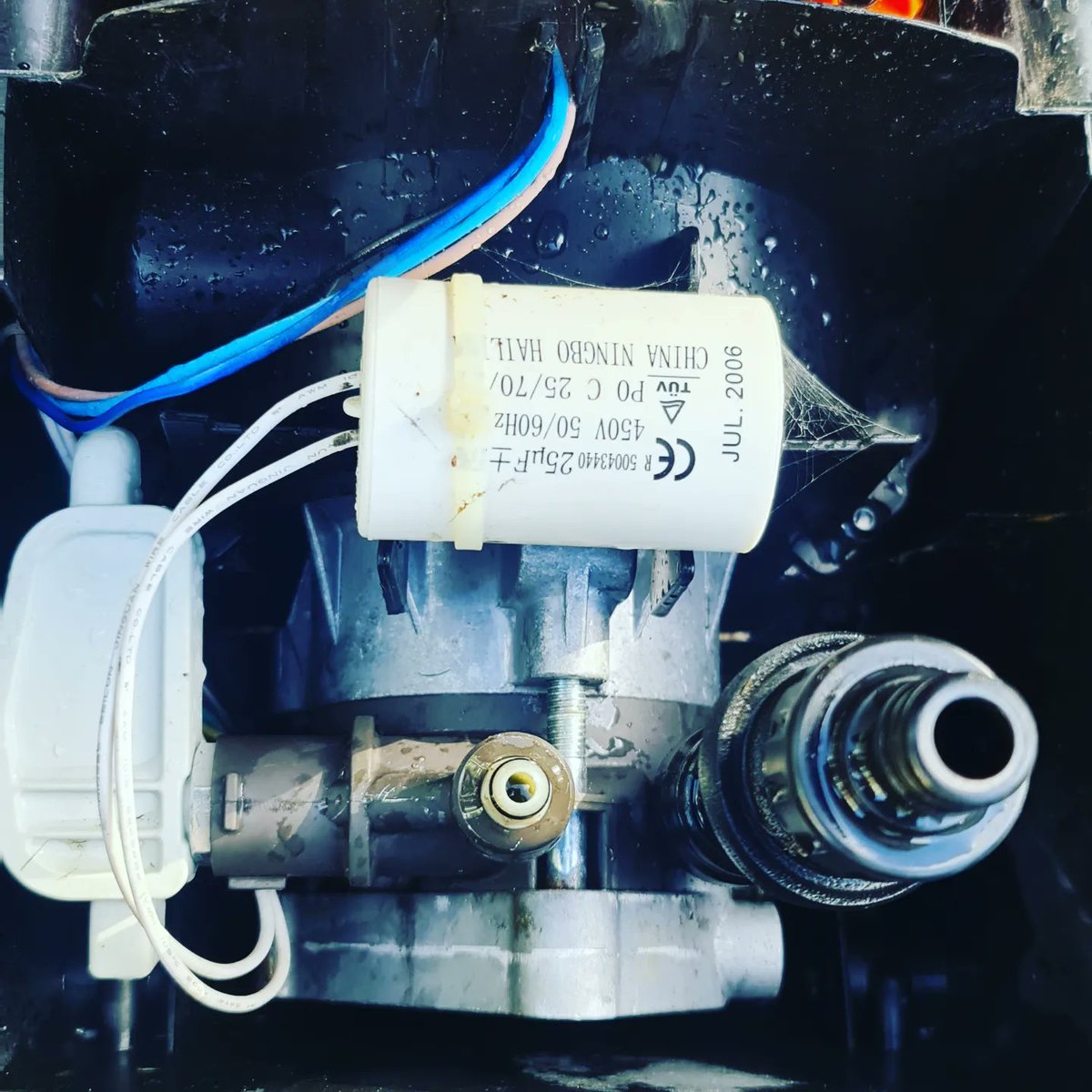 ddhexham's tweet image. STIHL Pressure washer in for repair this week after customer said there was no pressure build up. Set of new seals fitted and now ready for collection.