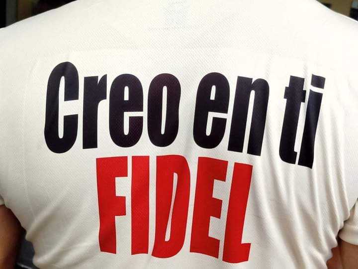 FHHernndez1's tweet photo. "...Gracias a que hay un sentimiento que se llama amor a la patria, somos fuertes..." #FidelPorSiempre 
#PorCamagueyTodo 
#FidelEnUnaFrase https://t.co/OXqj7XCpmw