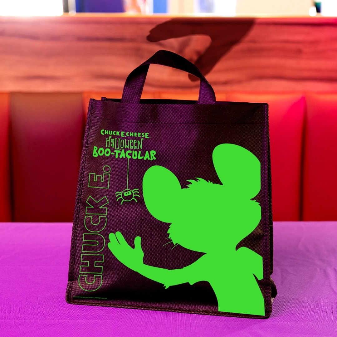 Chuck E Cheese On Twitter Get Your Hands On A Collectible Bootacular Trick Or Treat Tote Chuck E Cheese On Twitter Get Your Hands On A Collectible Bootacular Trick Or Treat Tote