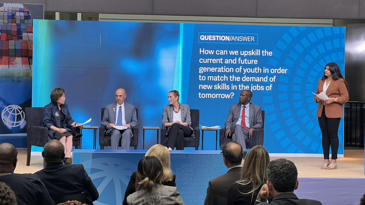 WBG_Education's tweet photo. .@Mari_Pangestu explaining why it is key to transform #education and match skills with the jobs of tomorrow. 

#EndLearningPoverty 

https://t.co/q81Qmle6TW https://t.co/rb6tNNWpm7