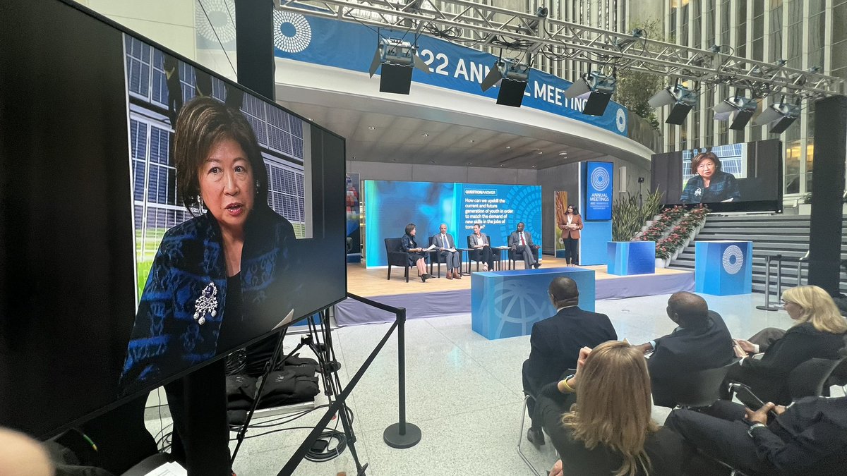 WBG_Education's tweet photo. .@Mari_Pangestu explaining why it is key to transform #education and match skills with the jobs of tomorrow. 

#EndLearningPoverty 

https://t.co/q81Qmle6TW https://t.co/rb6tNNWpm7