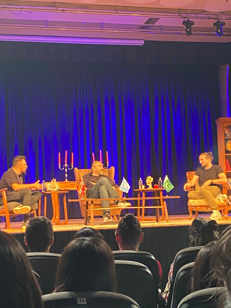 İyi ki geldiniz 🙏
<a href="/mesut_sure/">Mesut Süre</a> <a href="/anlatanadam/">Anlatanadam</a> <a href="/FAZLIPOLAT/">FAZLI POLAT</a>