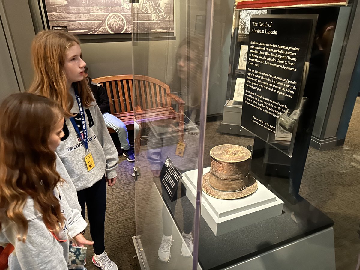 chuckbenesh's tweet photo. At the Museum of American History #hyattsdc2022 https://t.co/ARV0vdIsDc