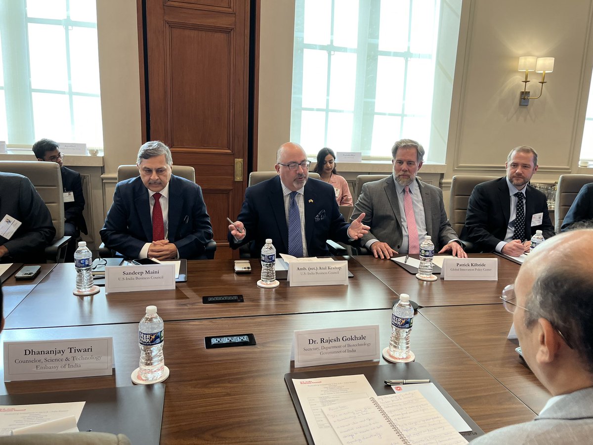 USIBC's tweet photo. USIBC held en engaging meeting with  Dr. Rajesh Gokhale, Secretary,  @DBTIndia at the @USChamber today, where members had the opportunity to discuss U.S.-India cooperation in #biotechnology and avenues to build out our high-trust #innovation ecosystem. https://t.co/wCzrpjdpXn