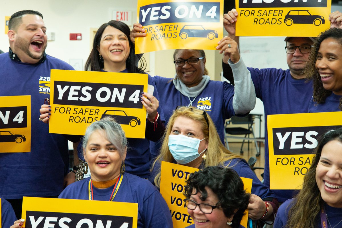 yesonfourma's tweet image. “I'm proud to stand with fellow sheriffs &amp;amp; with District Attorneys, police chiefs, &amp;amp; so many other public safety experts across MA to say I support the #WFMA, to make MA’s roads safer for all of us."

Law enforcement are with #YESon4 because they know it'll make our roads safer.