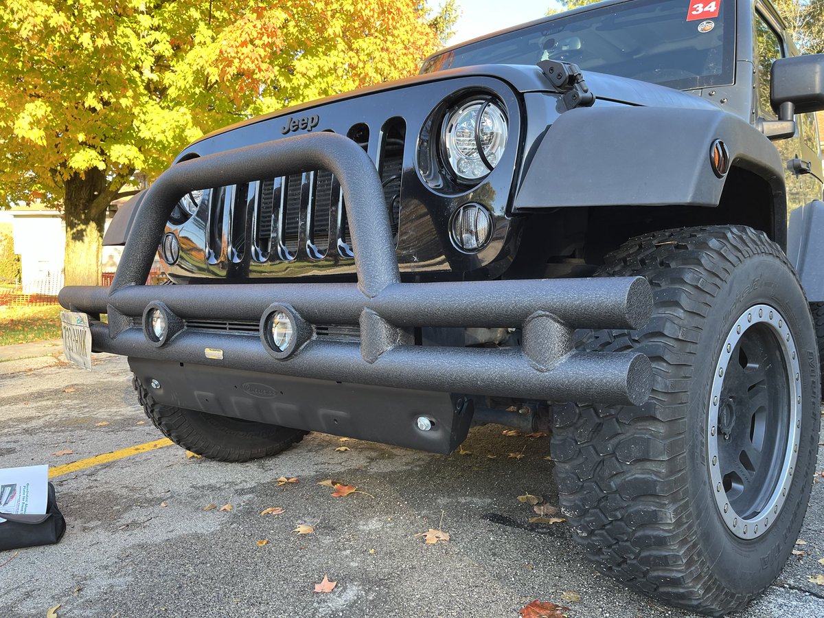Tyjeepguy's tweet photo. Got the front lower cross bar skid plate installed. https://t.co/f0Dic2eM02