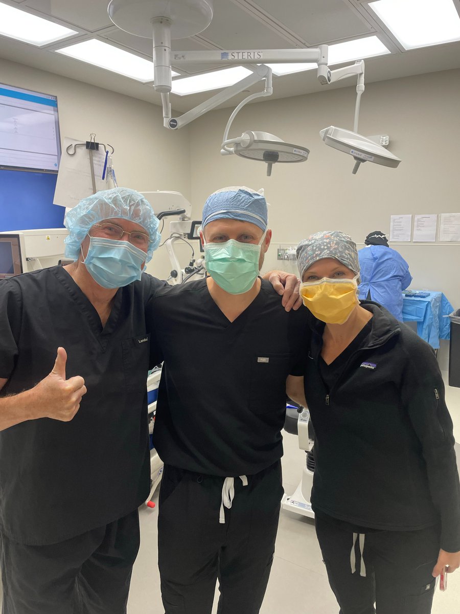 VanceThompsonVision tweet media