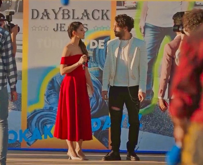 eflalgibi's tweet photo. Aşk oyunu başlasın o vakit♥️ #OKız https://t.co/kH7HkkklCq