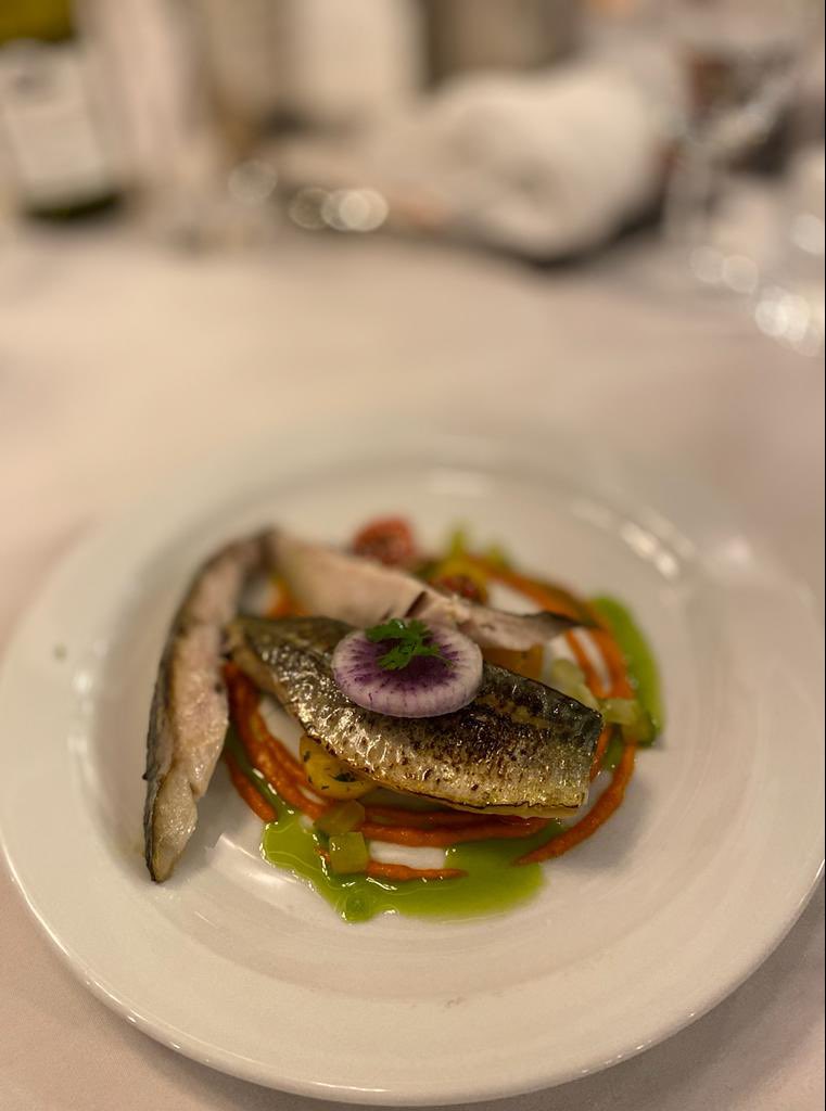 foodlifestylesw's tweet photo. 3 good reasons to eat your way across Exmoor this winter @ExmoorFoodFest   @martinbaylis @newcoastkitchen #porlockweirhotel https://t.co/6zCibXCxOL