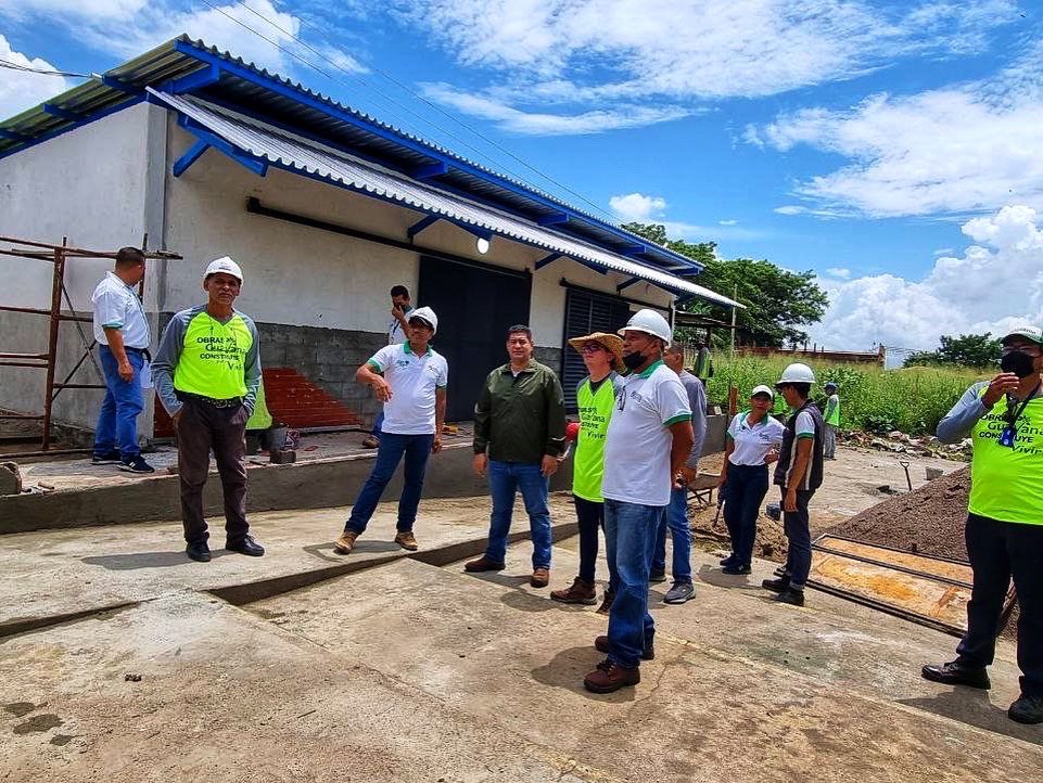 OviedoPSUV's tweet photo. ¡Esta recuperación será tan histórica como el Mercado de Unare! Estamos avanzando a pasos agigantados con el 50% de esta rehabilitación de todos, con todos, y para todos ¡porque este trabajo no lo para nadie!  

#GritoDeResistenciaIndígena https://t.co/MmhAiN7t2l