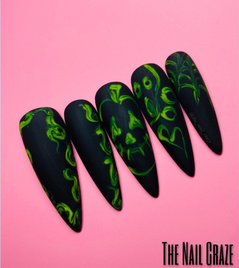 thenailcraze's tweet photo. Excited to share this item from my #etsy shop: #halloweenpressonnails #neonnails #pressonnailsfall #pumpkinnails #pressonnaildesigns #nailartpressons #halloweennails #matteblacknails #pressonshalloween #halloweenpressons https://t.co/2XGneEQSl6 https://t.co/JVITFEgv7L