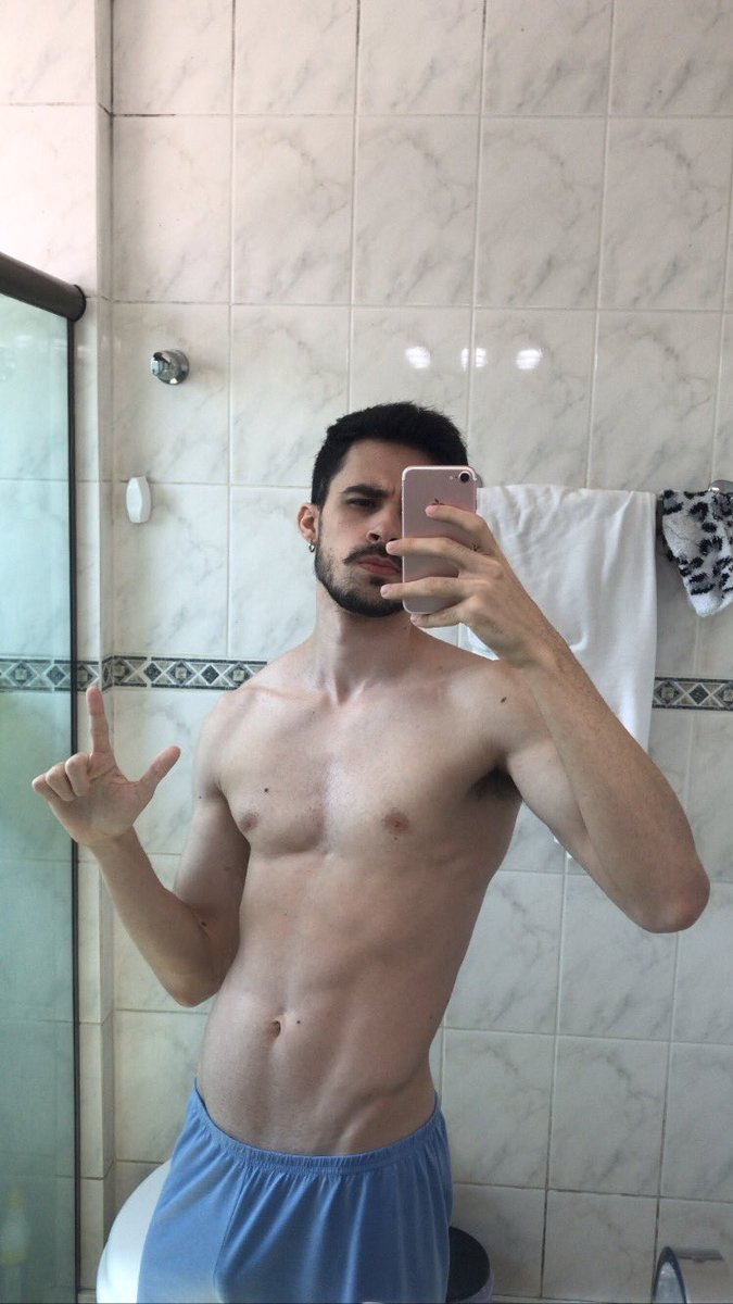 nickjude88's tweet photo. Gano
#hotguy
#menplay
#straight https://t.co/LgTCMQmsYk