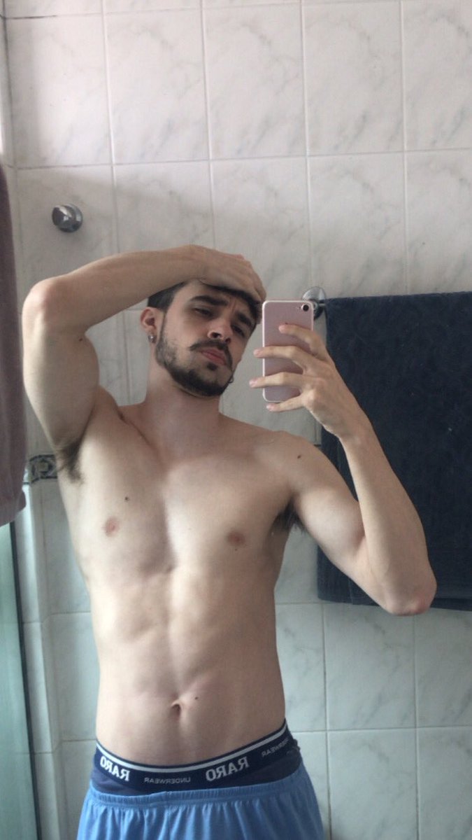 nickjude88's tweet photo. Gano
#hotguy
#menplay
#straight https://t.co/LgTCMQmsYk