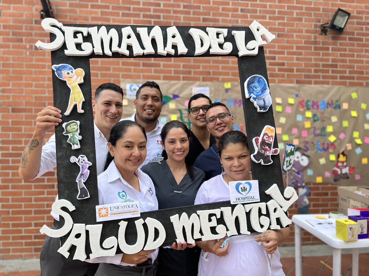 hidc_valle's tweet photo. La actividad también sirvió para socializar el Centro de Escucha con el que el #HIDC, donde se brinda apoyo psicosocial tanto a funcionarios como a sus familiares.
En el Isaías Duarte nos la jugamos con pasión y amor por toda la comunidad hospitalaria. 💙 https://t.co/wQ8PgZQRM2