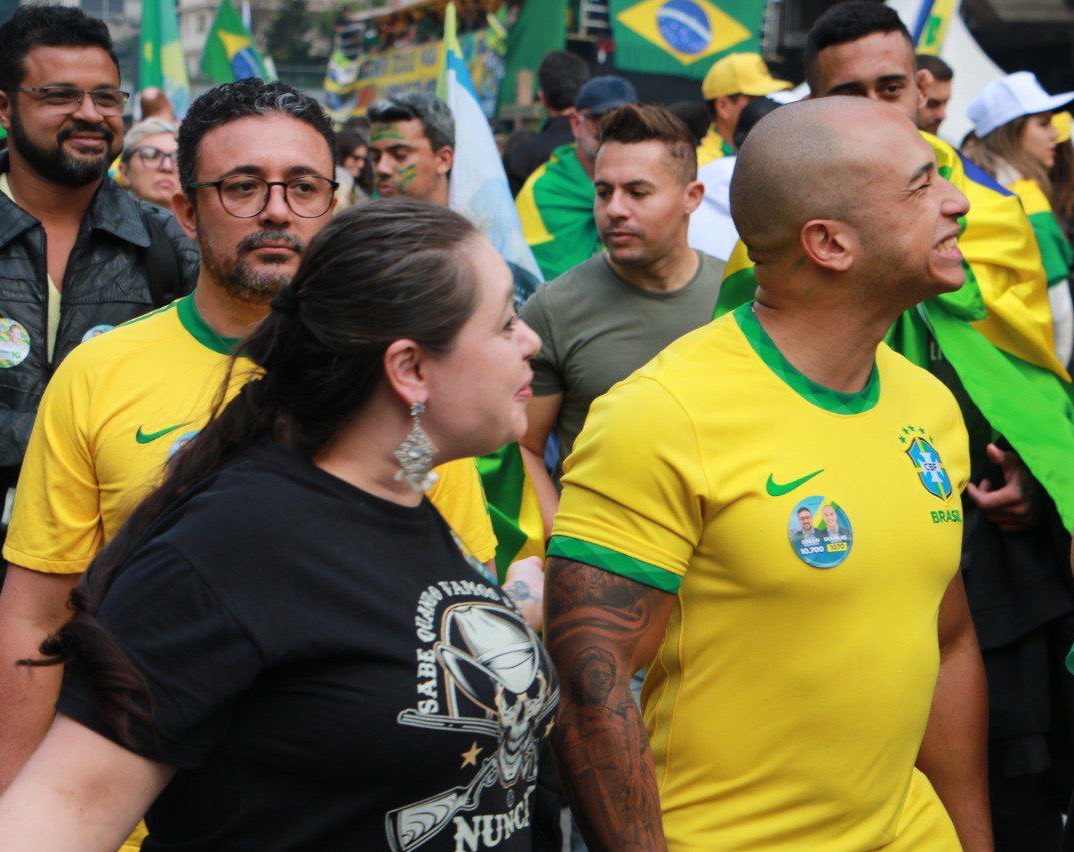 DouglasGarcia's tweet photo. FELIZ ANIVERSÁRIO, STEH PAPAIANO ❤️

Que Nossa Senhora Aparecida lhe dê muitos anos de vida e muitos ofícios! 🥰🥰🥰 https://t.co/84IeUwVXXU
