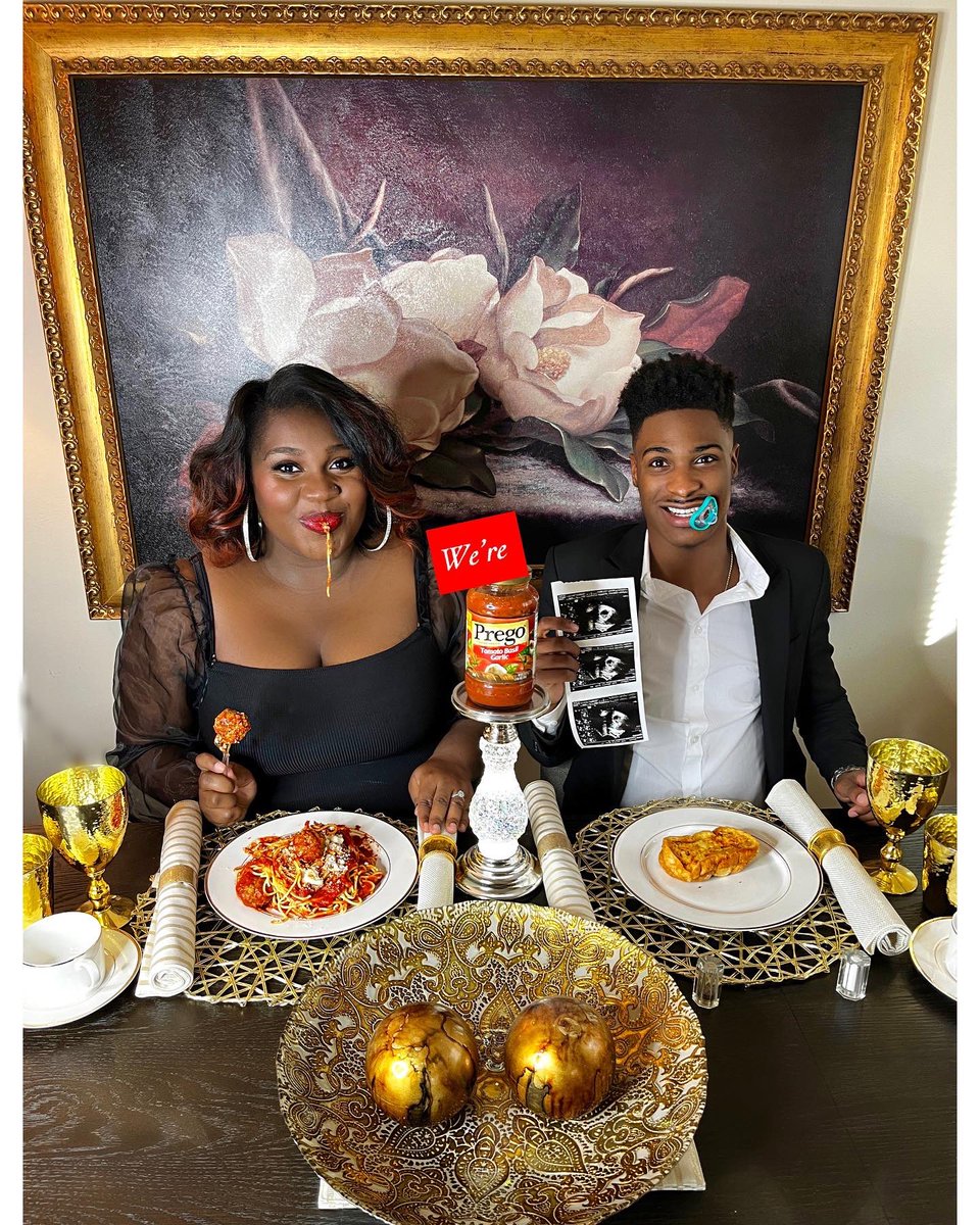 adewithgrace's tweet photo. We’ve been keeping a secret!🤫 Baby Carr is on the way!!🤰🏾🤍 #April2023 💫 https://t.co/p7tXhrXARW
