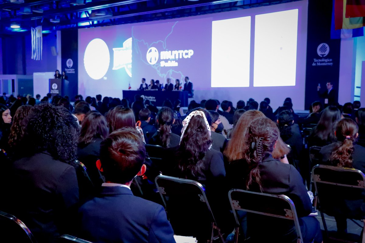 PrepatecPue's tweet photo. ¡Así fue como vivimos nuestro #MUNTCP 2022! ¿Qué país te tocó representar?
#soytec #acércate #teccampuspue #prepatecpue https://t.co/Osn4Q7OgS6