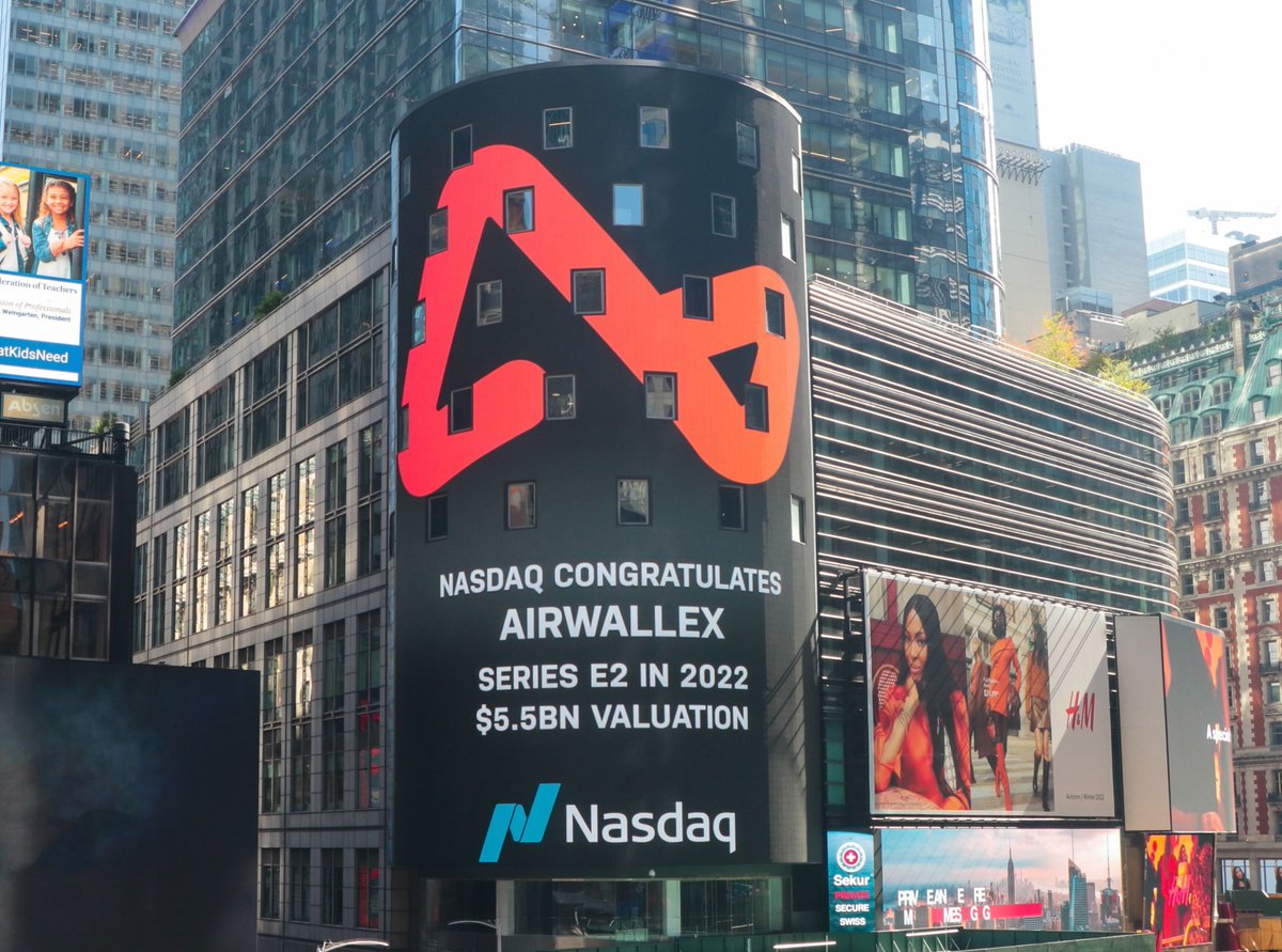 airwallex's tweet photo. Another BIG milestone! Celebrating our US$100 million Series E2 financing round in Times Square!

Thank you to all our investors, customers, partners and our employees around the world! 🚀🚀
#fintech #growth https://t.co/lKGzLxREIy