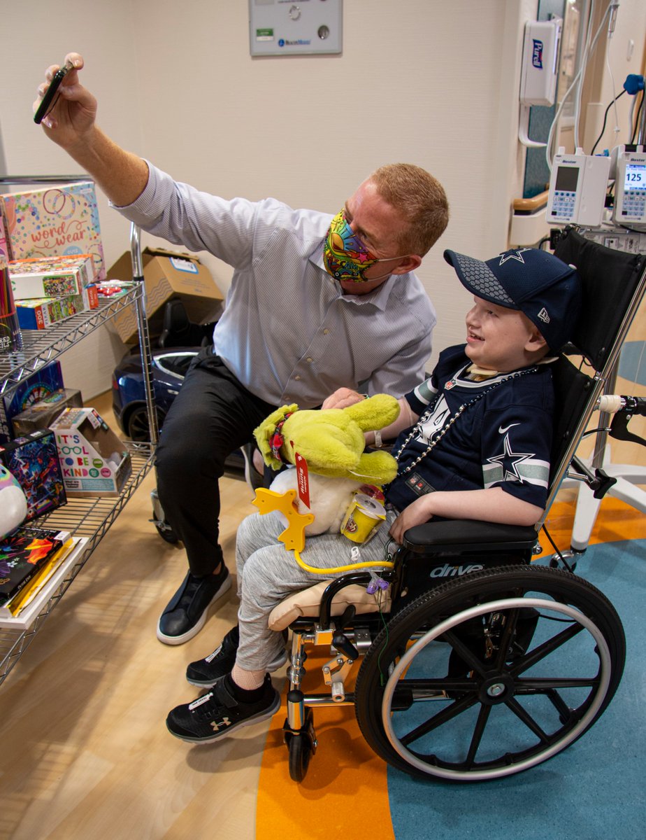 Kelly Hanes, APR tweet media