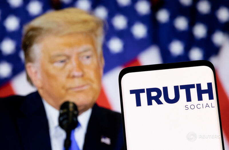 Reuters's tweet photo. Google has approved former U.S. President Donald Trump's social media app Truth Social for distribution in the Google Play Store, according to a company spokesperson https://t.co/EPMKSNYGwQ https://t.co/t789XnQlFU