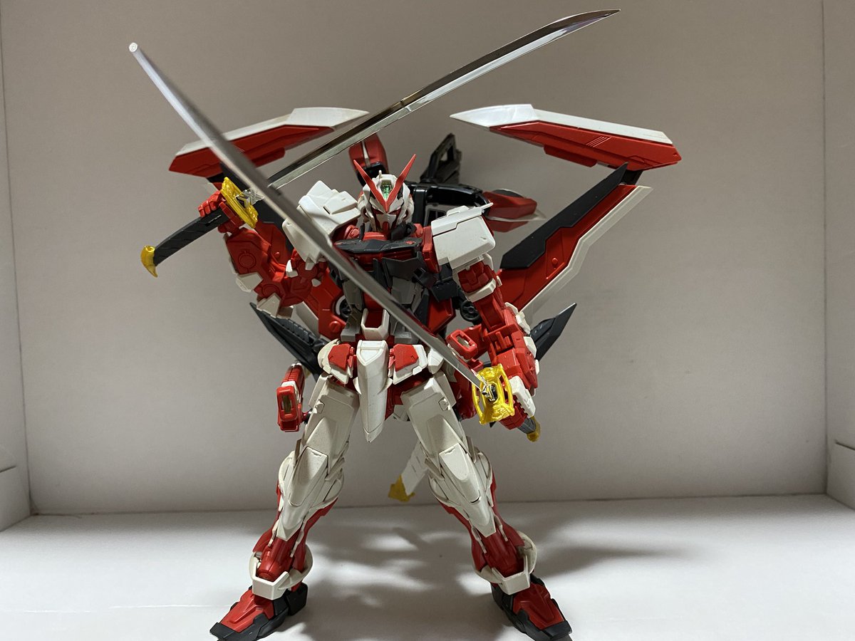 MG 1/100 ガンダムアストレイレッドフレーム改、テスタメントガンダム