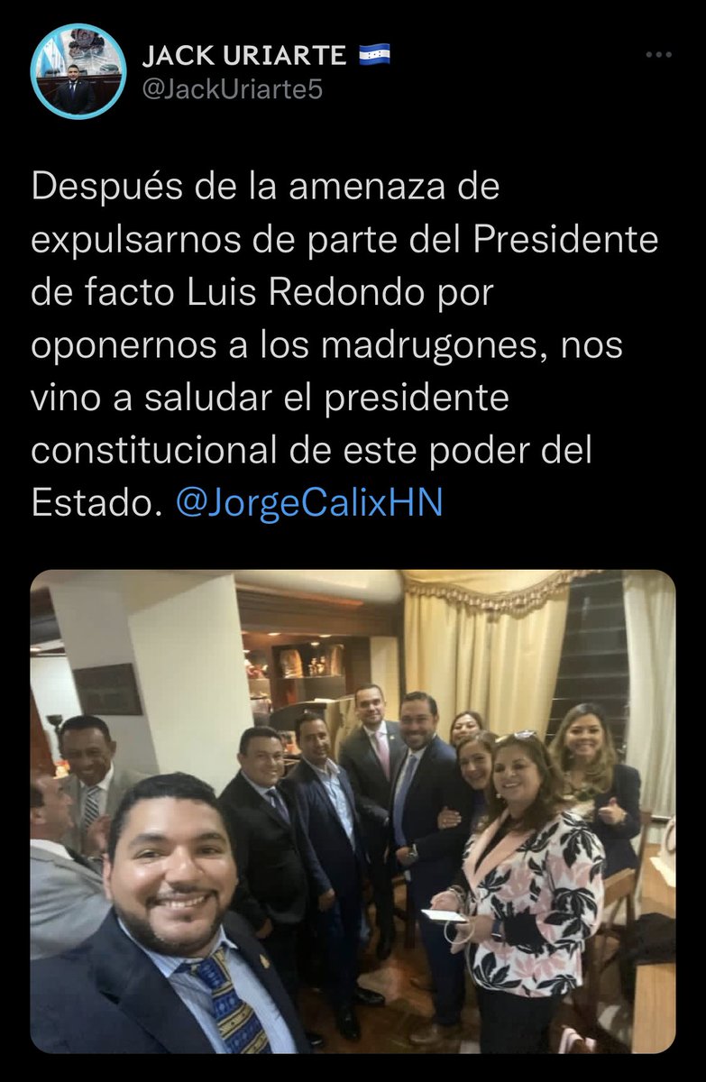 RaulOqueli's tweet photo. Entre “Cachucerdos” y traidores se entienden. Dan asco 🤮 https://t.co/tNFUmS2zmh