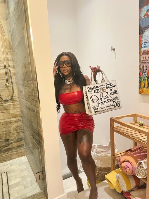 TW Pornstars - Suki WITH THE GOOD COOCHIE. Pictures and videos from