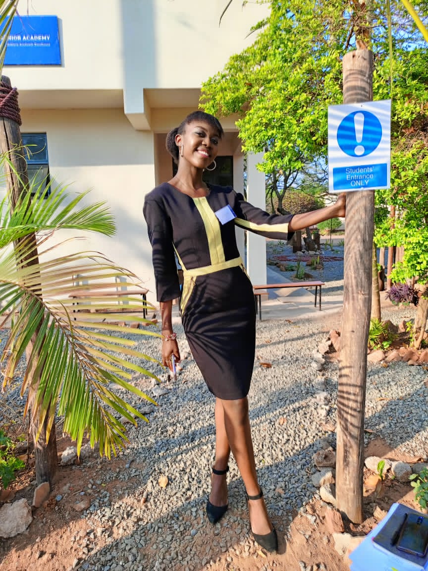Pinkshady2's tweet photo. Top of the morning Twitter Malawi
#roadtomissmalawi #alphaarts #serendibhotels #zoomcarhire #zodiak #blueberrytravels #opticalphotography #skysolarenergy https://t.co/Ow2war9IlZ