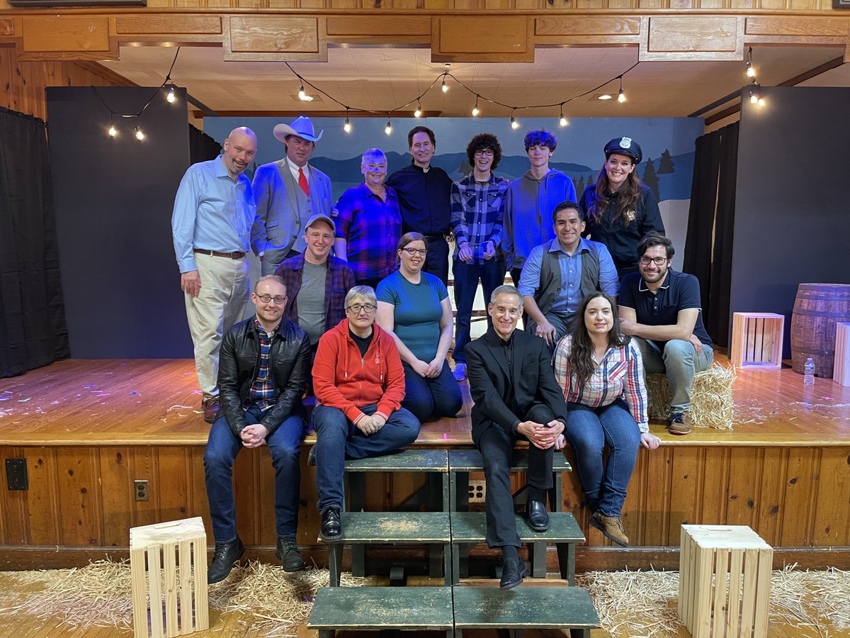 CathyRenna's tweet photo. No better way to honor the legacy of #MatthewShepard, who died 24 years ago today than seeing #TheLaramieProject produced by the Hawthorne Pride Alliance. Matt's story, his parents @MattShepardFDN and @TectonicTheater continue to make a difference #remembermatt #erasehate https://t.co/IW2dPTsBT8