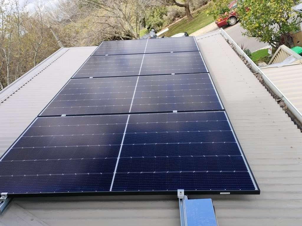 PerdamanAE's tweet photo. Great 13.32 kW residential solar installation by our Perdaman Electrical Services team last month in Stirling. https://t.co/ohzEuEB0Vl