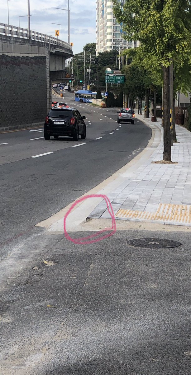 도시노동자 tweet media