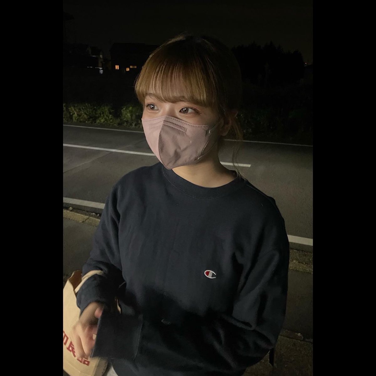 momo_nyon's tweet photo. 夜に外歩くの結構好き https://t.co/HaBzuw2FbM