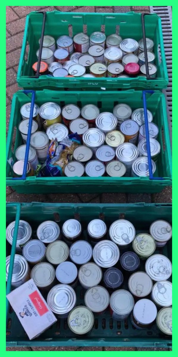 ThurrockFood's tweet photo. Thank you to ⁦@RM1WI⁩ for a donation this month weighing 42.4kg

Your generosity and kindness is greatly appreciated. 
On behalf of our clients we want to say a massive              
💚 thank you💚 

The picture below is of their September delivery to ⁦@ThurrockFood⁩ https://t.co/beShADeQHf